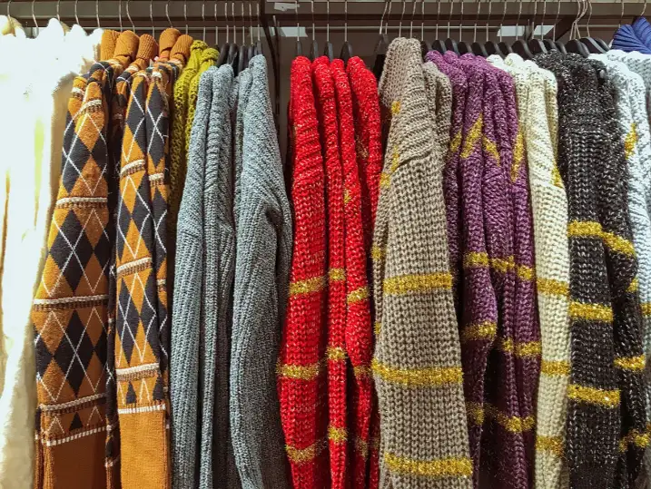 Premium knitwear manufacturing for UK